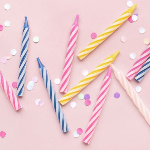 Zehn bunte Kerzen von Kuchentratsch