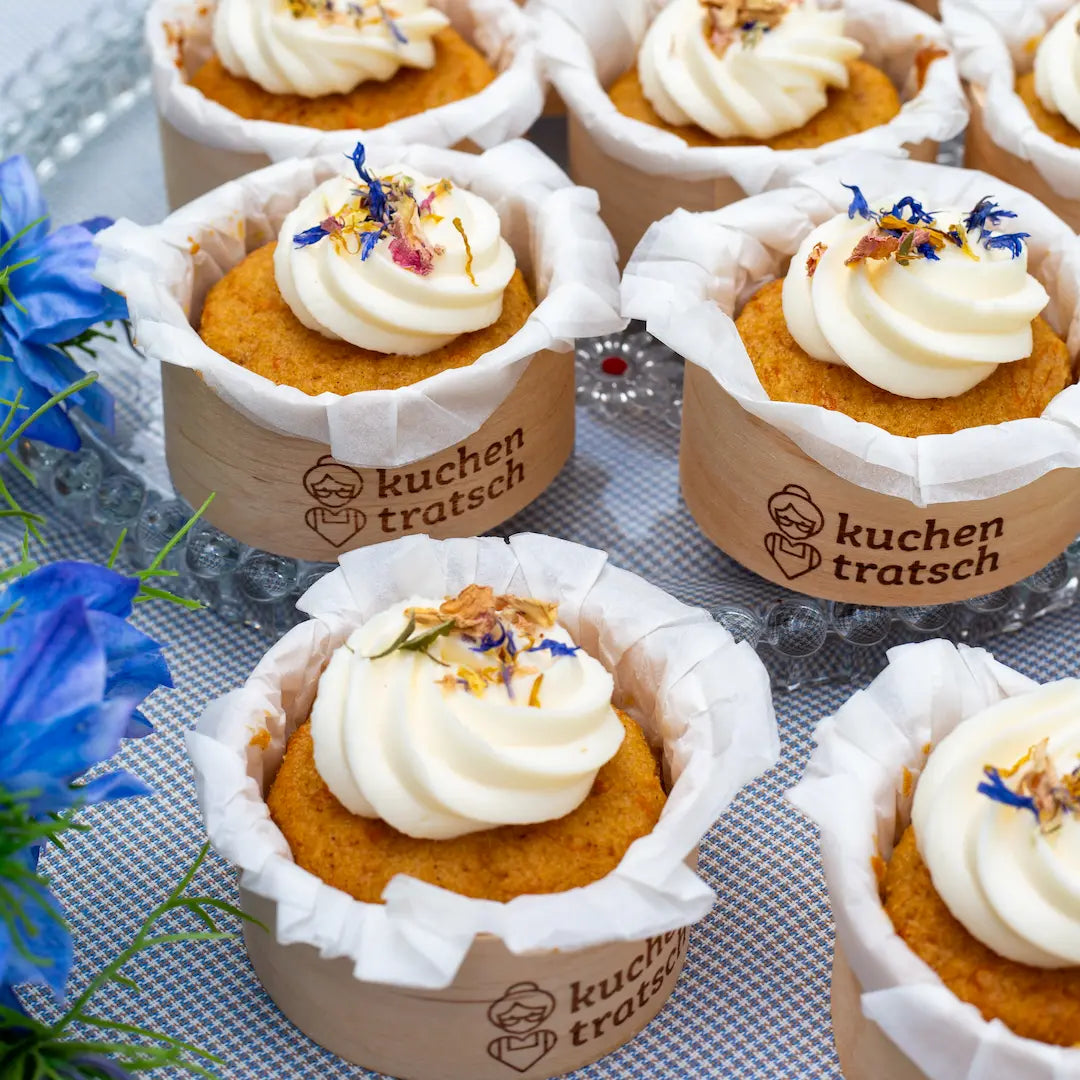 Karotten-Cupcake von Oma Irmgard im Set von Kuchentratsch
