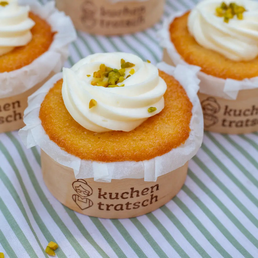 Zitronen-Cupcakes von Kuchentratsch im Set