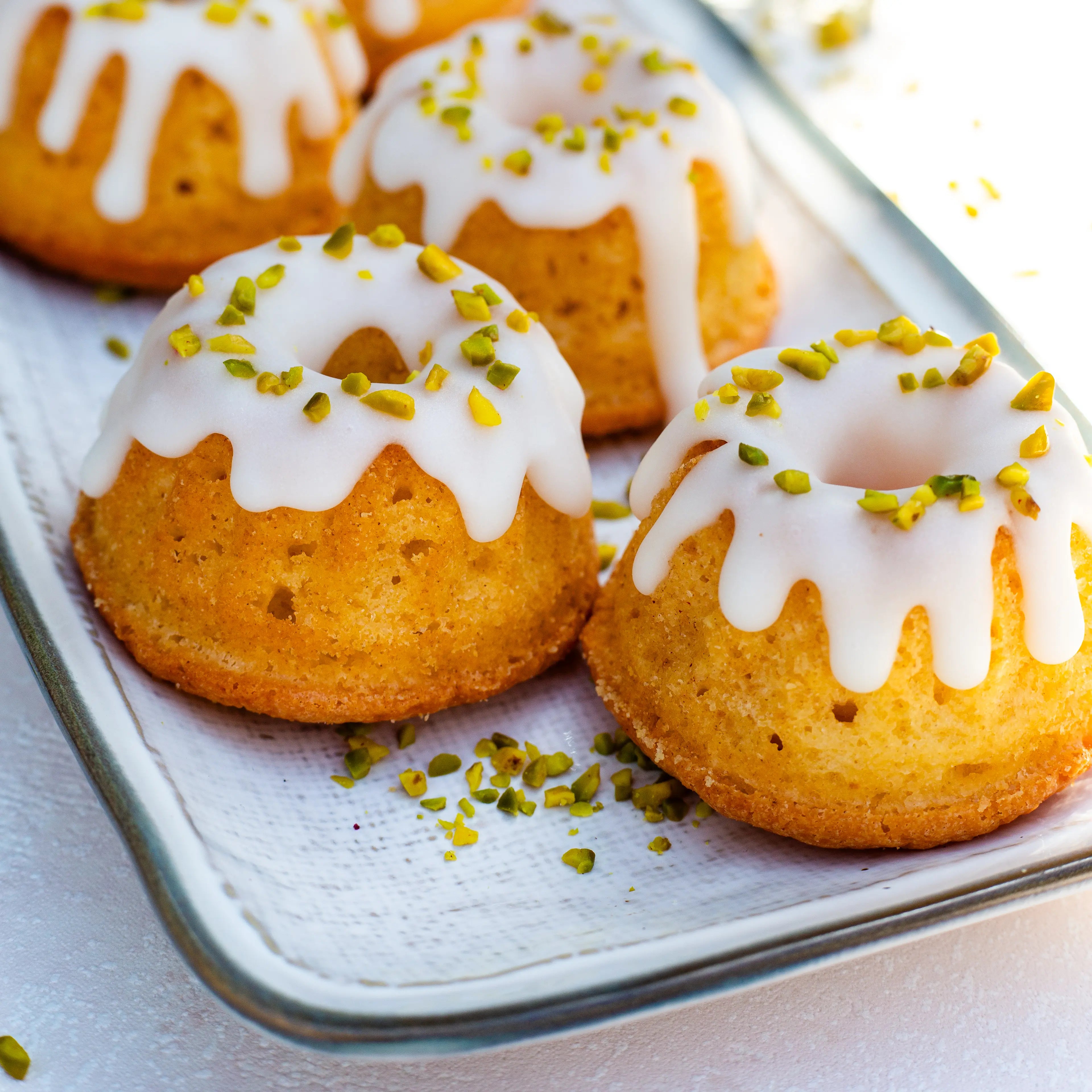 Mini-Zitronenguglhupf von Doris von Kuchentratsch von oben