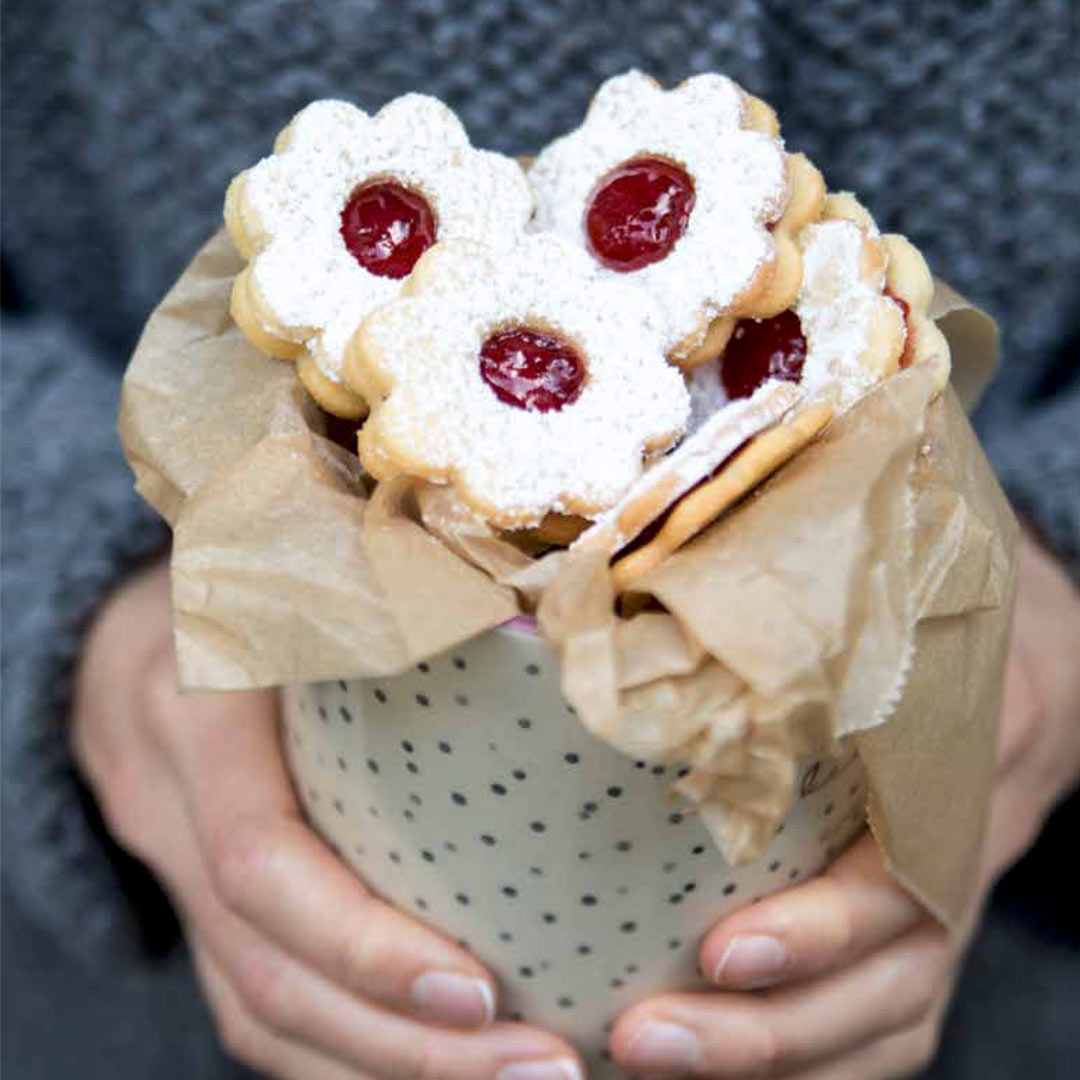 Spitzbuben aus dem Weihnachts-Backbuch von Kuchentratsch